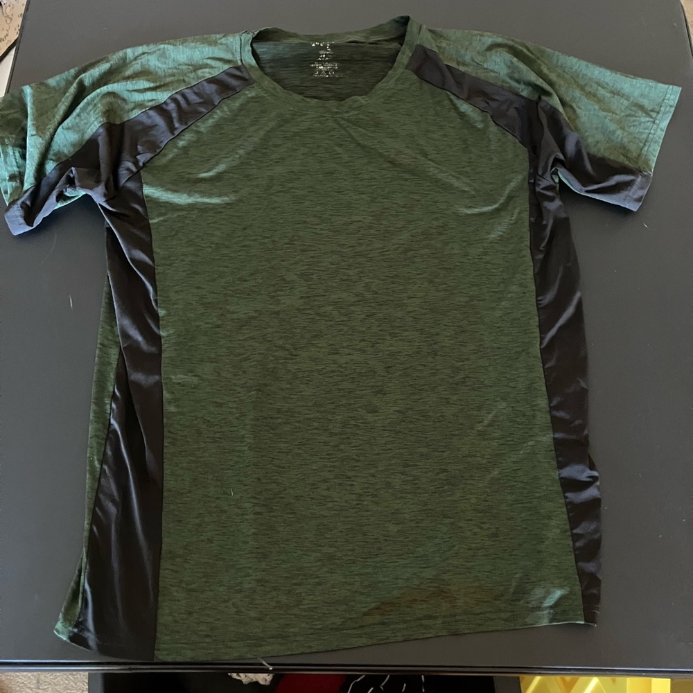 Men's Performance Tee in Forest Green and Black
